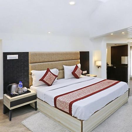 Hotel The Almora By Rs Global Near By Delhi International Airport With - Free Airport Drop นิวเดลี ภายนอก รูปภาพ