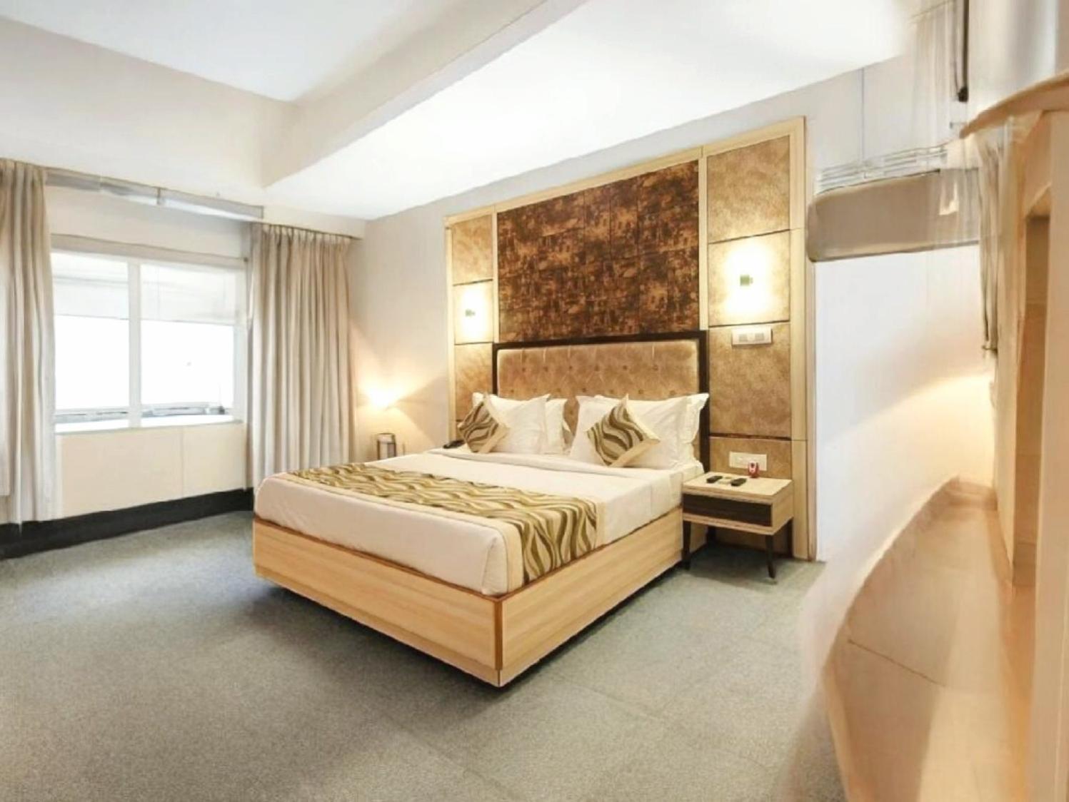 Hotel The Almora By Rs Global Near By Delhi International Airport With - Free Airport Drop นิวเดลี ภายนอก รูปภาพ